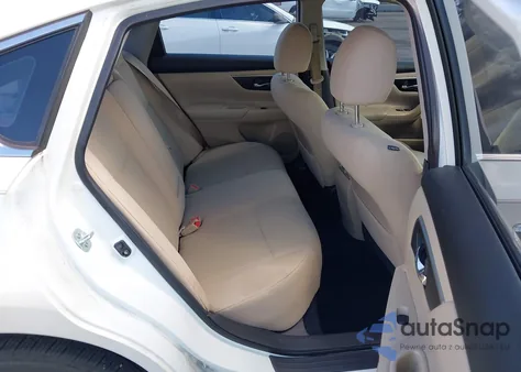 2015 Nissan Altima 2.5 Sv z USA, uszkodzony, nr VIN 1N4AL3AP0FC279133